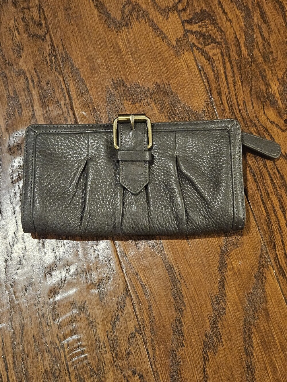 Cole Haan Pebble Leather Clutch Wallet, Grey, Like New